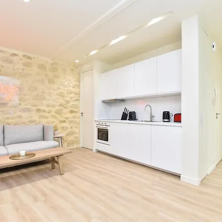 Spacious - 3br-8p - Moulin Rouge Appartement